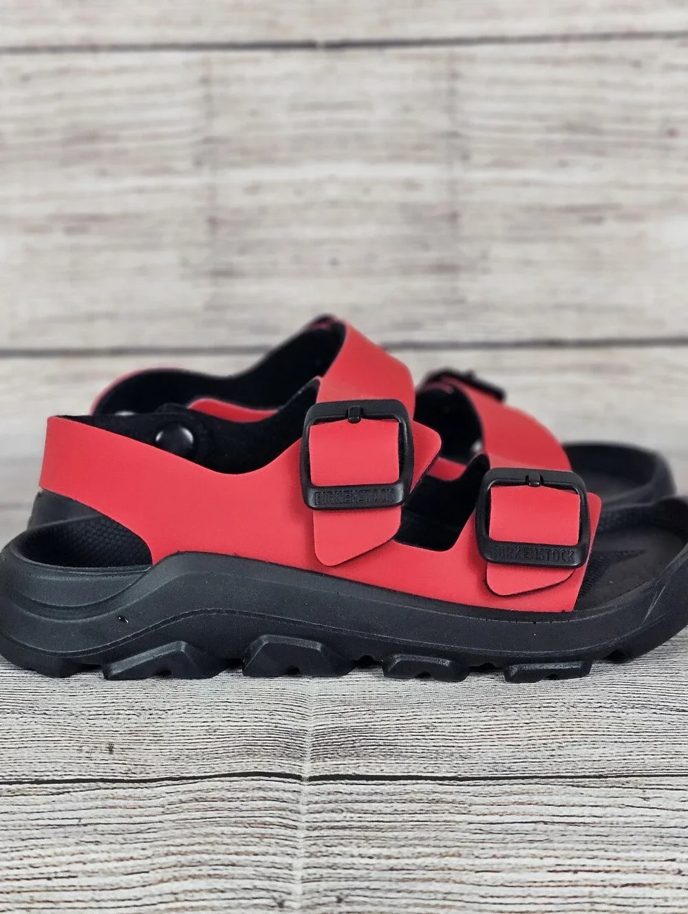 Birkenstock Mogami Birko-Flor RED Black Buckle Kid's Sandals NWOB